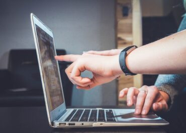 Thinking About Freelancing Online? – Here?s What You Need to Consider